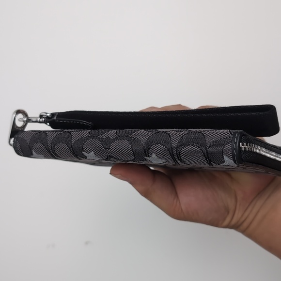 Coach CP414 Dempsey Large Phone Wallet In Signature Jacquard With Star Embroider - Picture 5 of 16